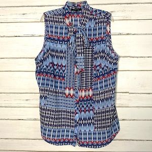 🌟 Relativity Sleeveless Blouse